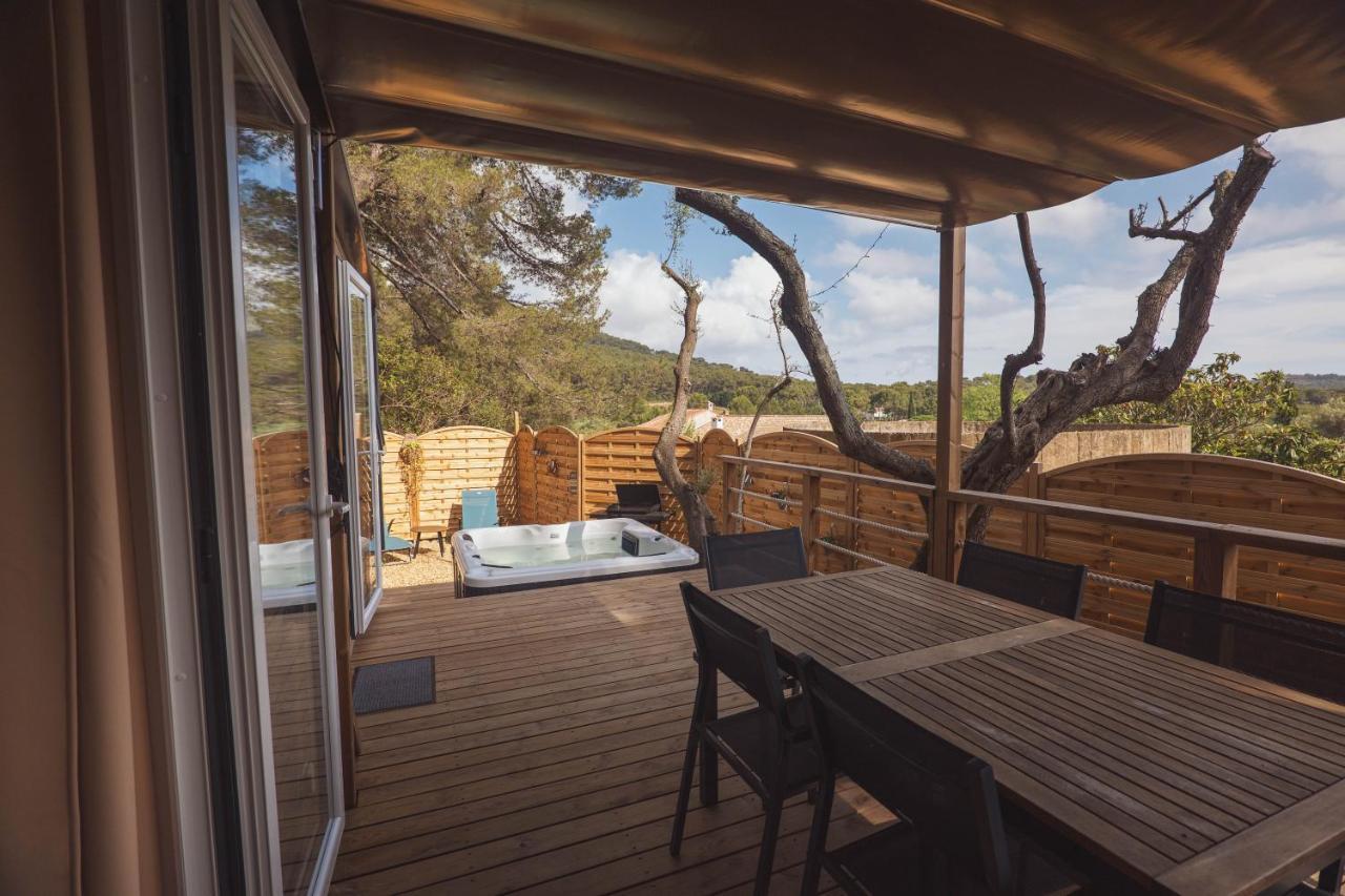 Le Beau Veze Hotell Carqueiranne Exteriör bild